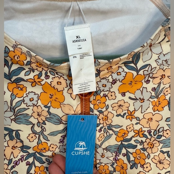 CUPSHE XL One Piece Women’s Mock Neck Zipper Short Sleeve Bathing Suit NWT - Picture 7 of 7